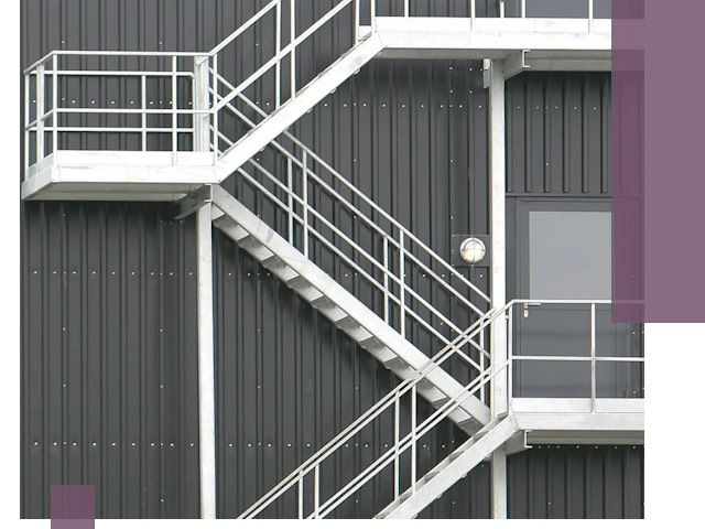 Изготовление и монтаж пожарных лестниц в Березниках быстро и надежно