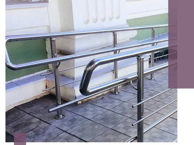 Ограждения пандусов из металла и нержавейки в Березниках