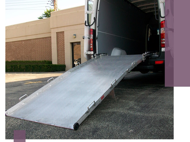 Мобильные пандусы в Березниках — производство, монтаж и аренда