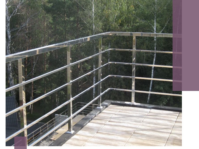 Парапеты из нержавеющей стали в Березниках — изготовление и монтаж