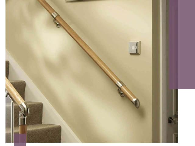 Монтаж пристенных поручней профессионально в Березниках